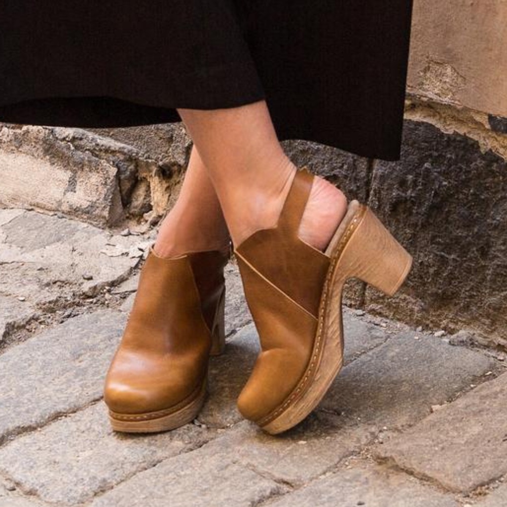 NEW! Calou Clog Tyra Slingback Sandals in Brown